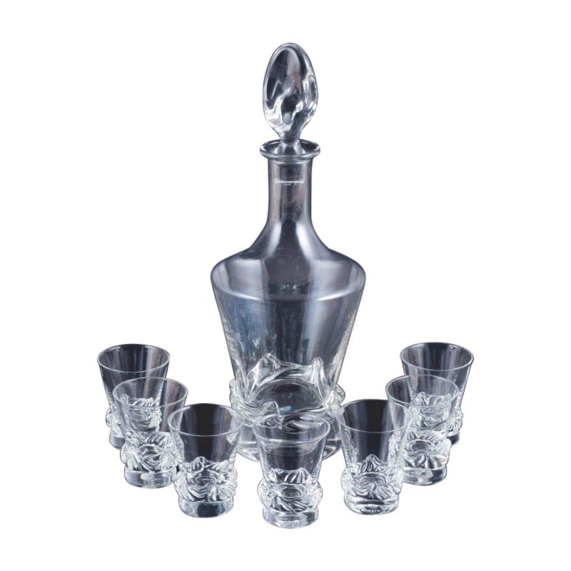 Daum, France, crystal liqueur set,  a carafe and seven liqueur glassses For Sale