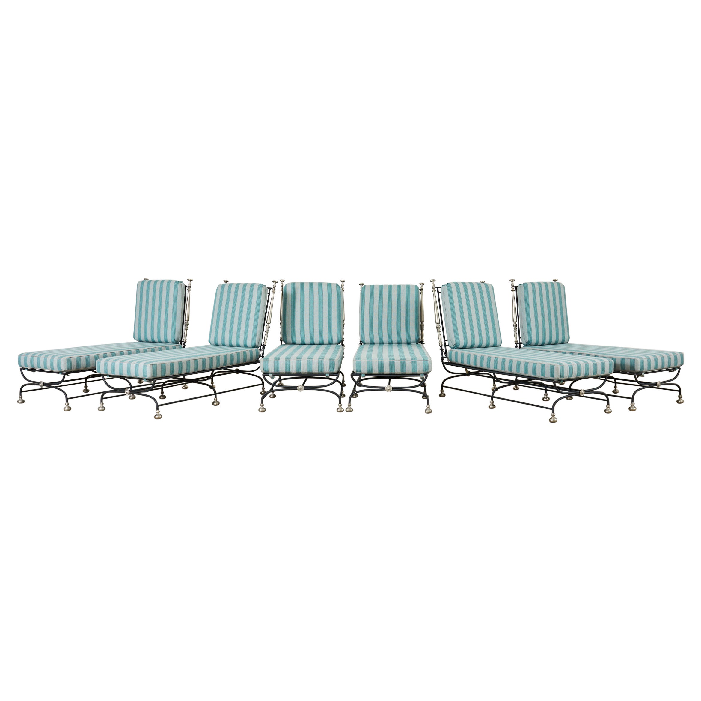 Set aus sechs Formations-Sesseln aus Eisen im neoklassischen Stil im Angebot