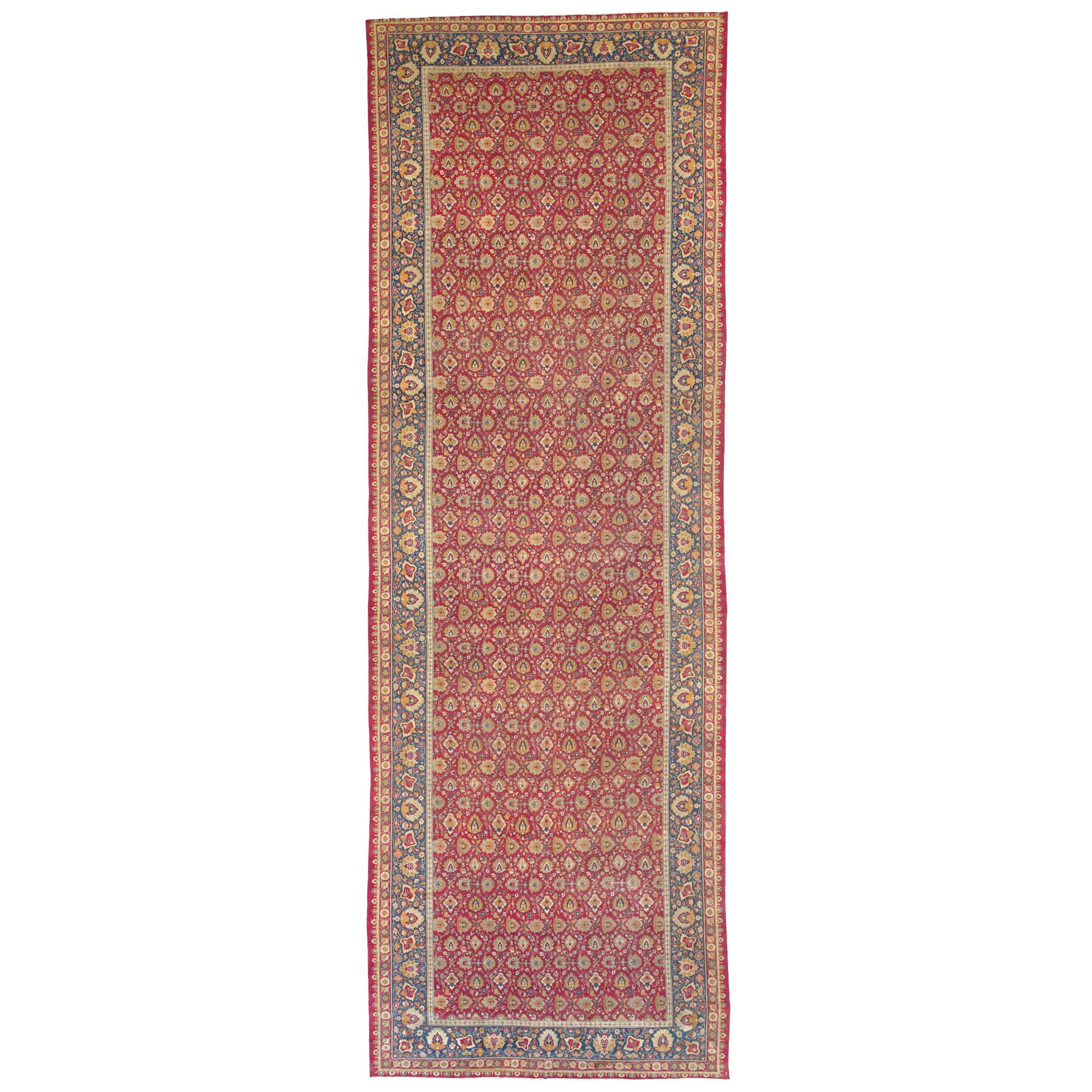 Early 20th Century Handmade Indian Lahore Long & Narrow Oversize Carpet For Sale