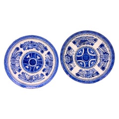 Used Early-mid 19th Century Pair of Qing Dynasty Fitzhugh Dinner Plates