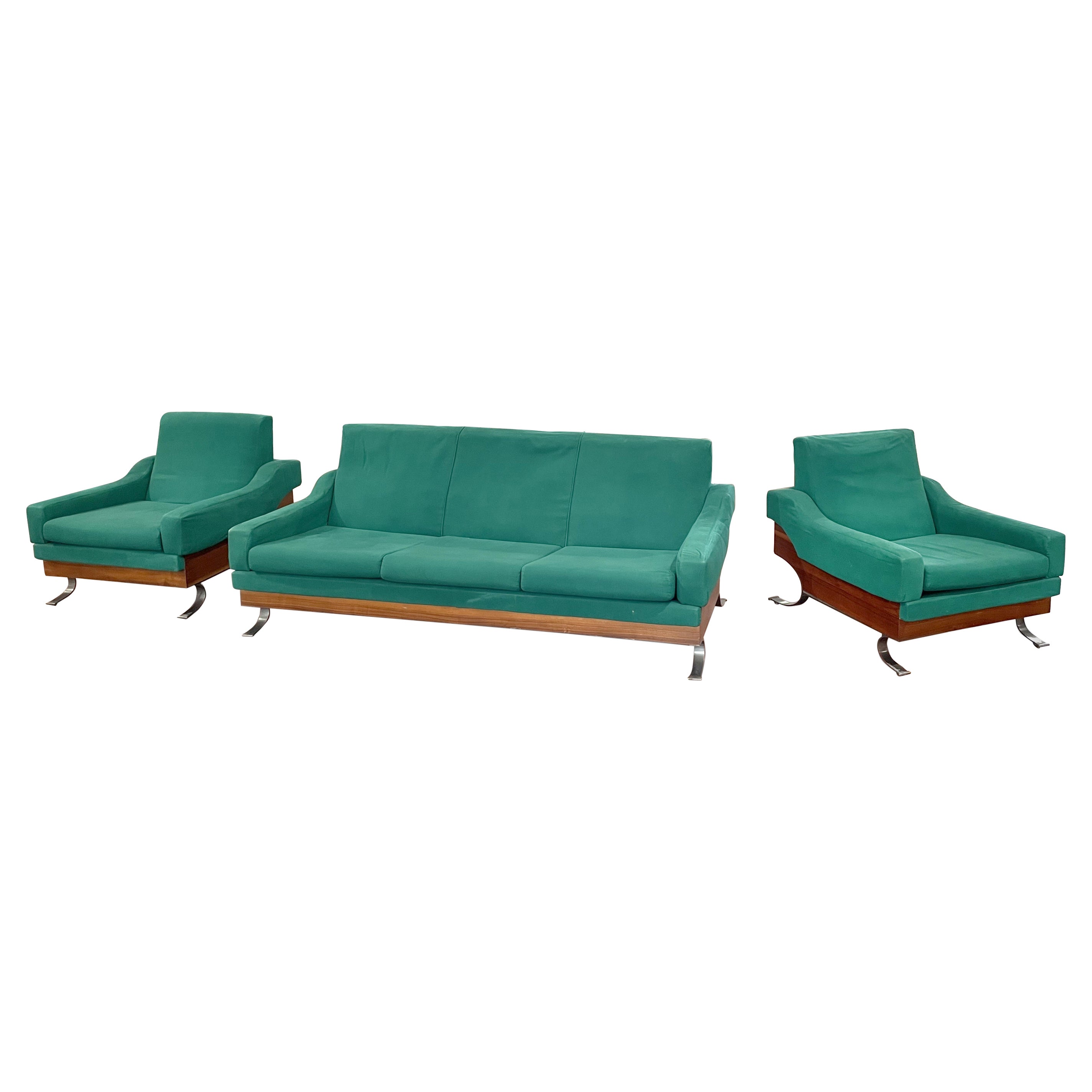Ensemble de canapés vintage par Saporiti, Italie 1950s. Tapisserie d'origine, très rare dans l'ensemble fauteuils + canapé.

Fauteuils 70 x 84 x 94 cm chacun ; Canapé 180x84x94 cm.

Très bon état. 