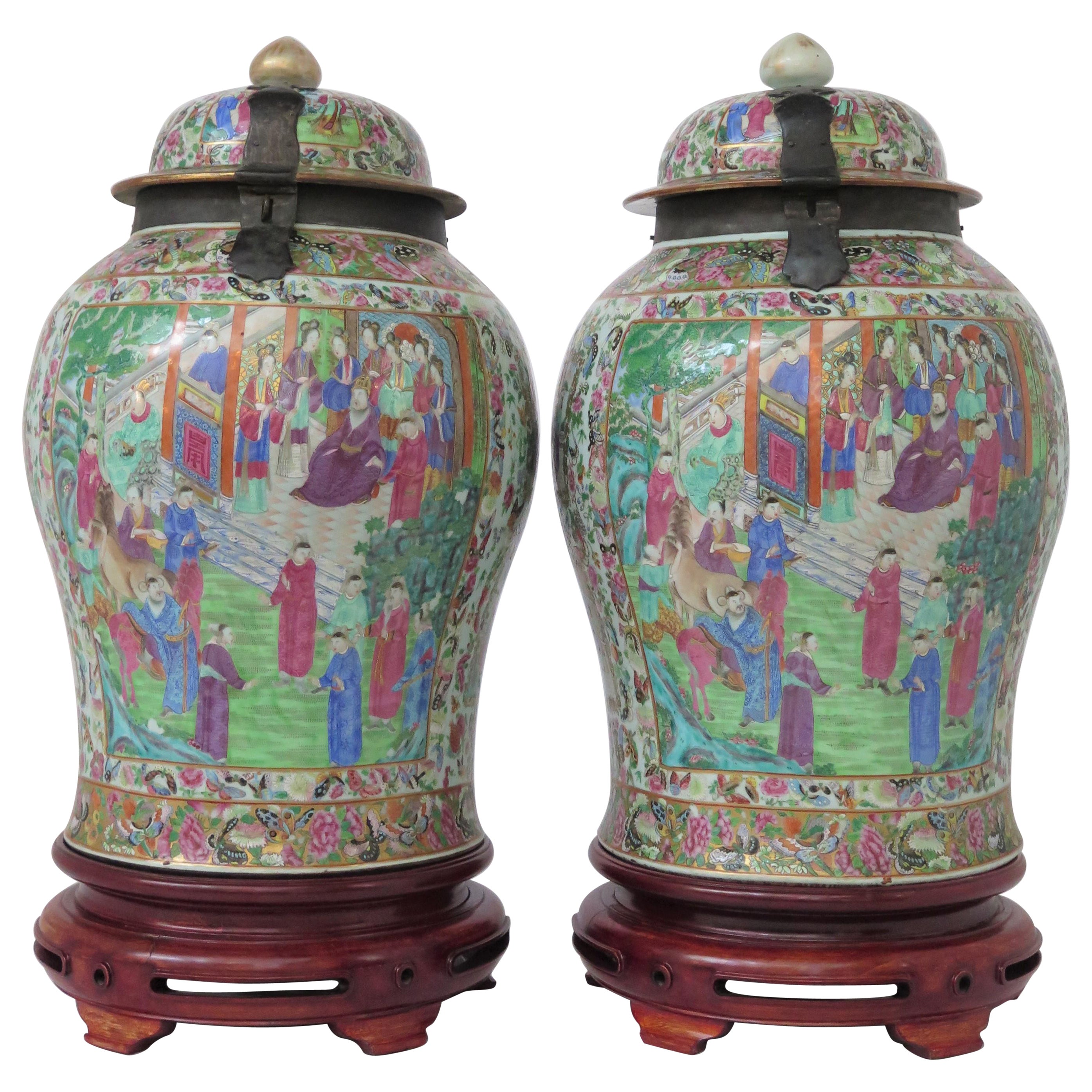 A Pair of Late 18th-Early 19th Century Chinese Lidded Jars  For Sale