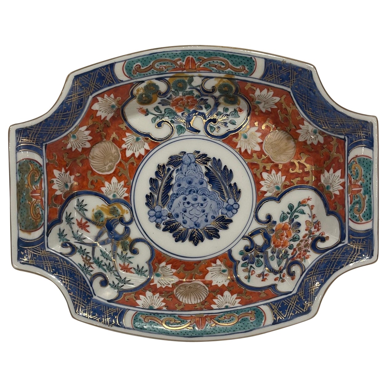 Japanese Imari Small Canted Corner Bowl, 19th Century For Sale