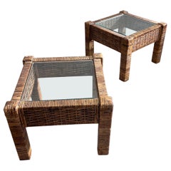 Vintage 1980s kleine modulare Rattan Couchtische / Beistelltische - ein Paar