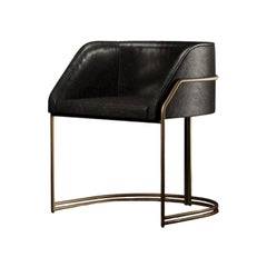 Déjà Vu Stuhl aus schwarzem Leder und gebürstetem Messing