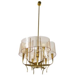 Rosa/violette Plexiglasschirme und Messingstruktur 1960er Jahre Pendelleuchte von Stilux Milano