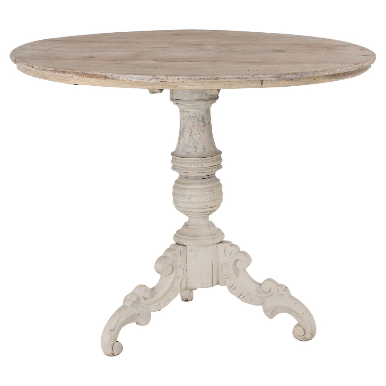 English Pedestal table, late 19th Century For Sale