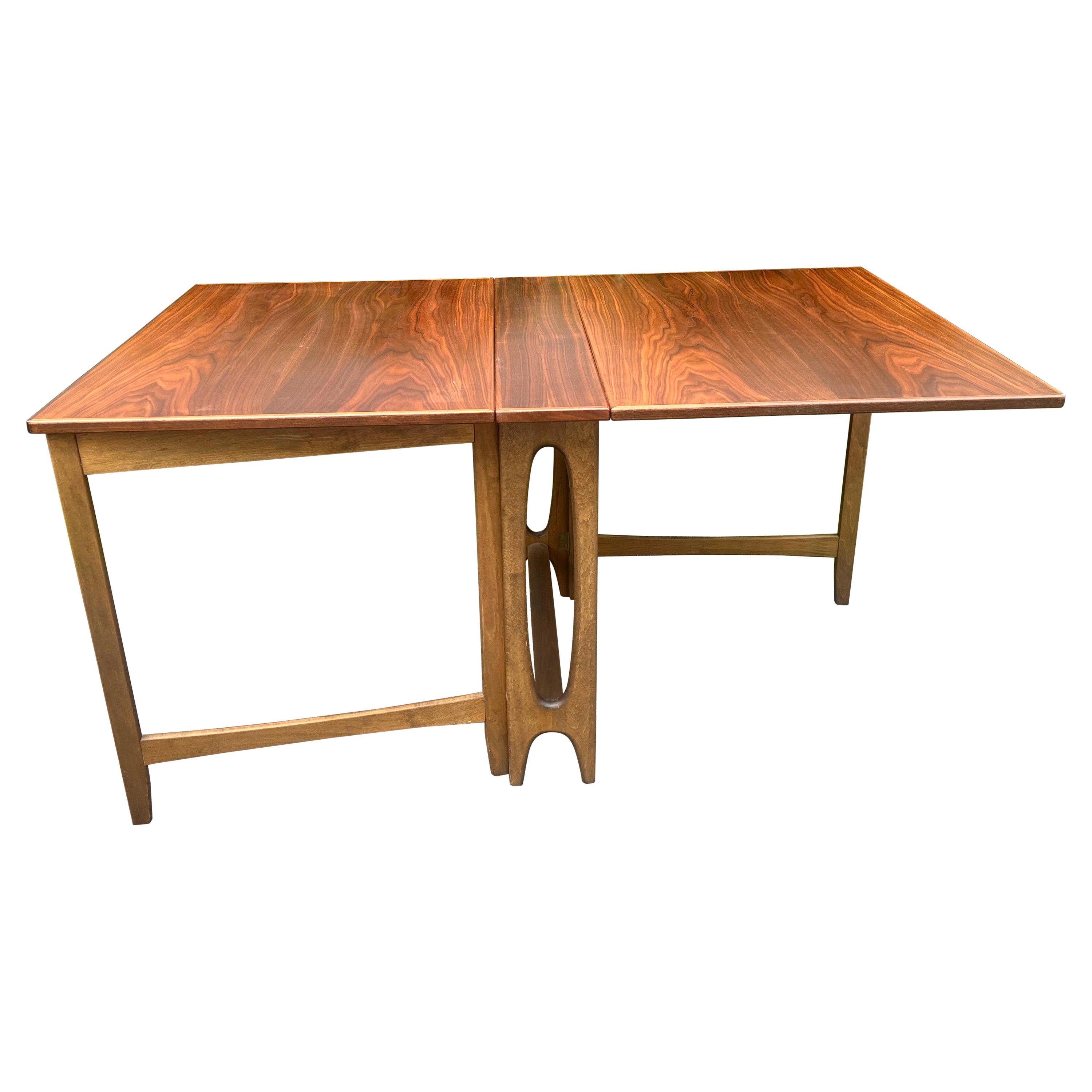 1960s Danish Modern Drop-Leaf Teak Table by Bendt Winge for Kleppes Møbelfabrikk For Sale