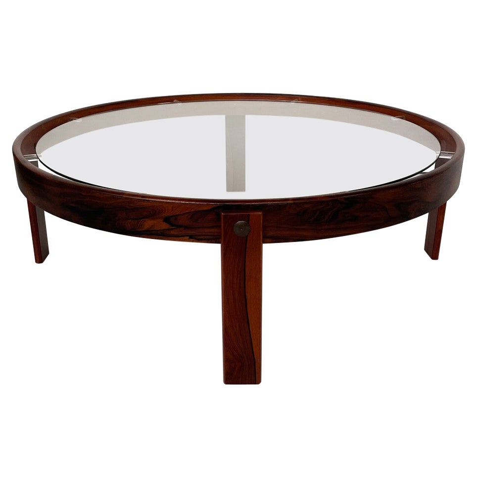 Mid-Century Modern Wooden and Glass Coffee Table For Sale