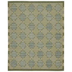 Rug & Kilim’s Custom Scandinavian Style Kilim rug Design with Geometric Pattern