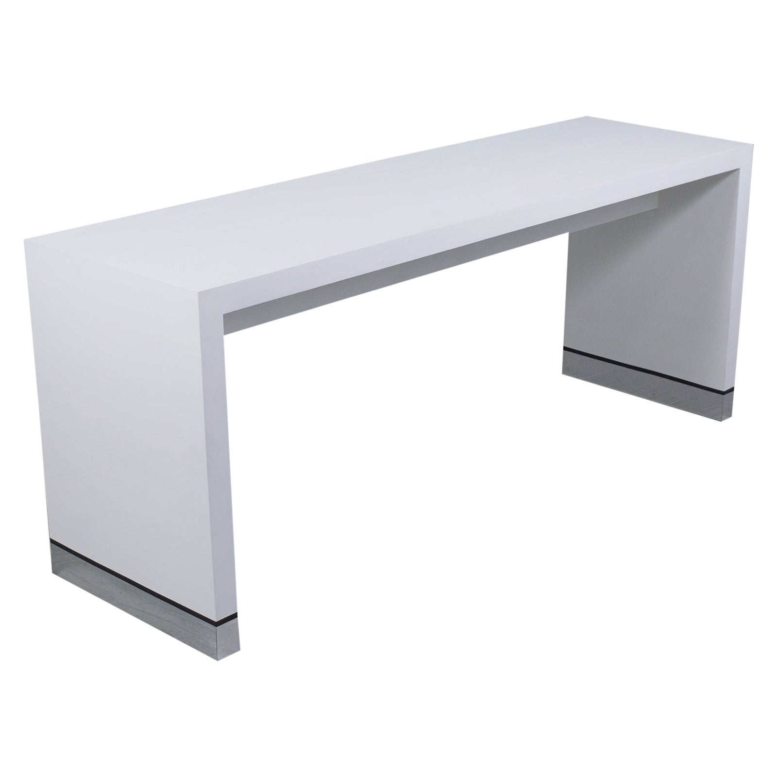 Canapé console de 1990 The Moderns : Restauration White Stain & Chrome Elegance