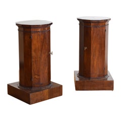 Pair Italian Neoclassic Walnut Dodecagonal Pedestal Cabinets, 1st quarter 19thc