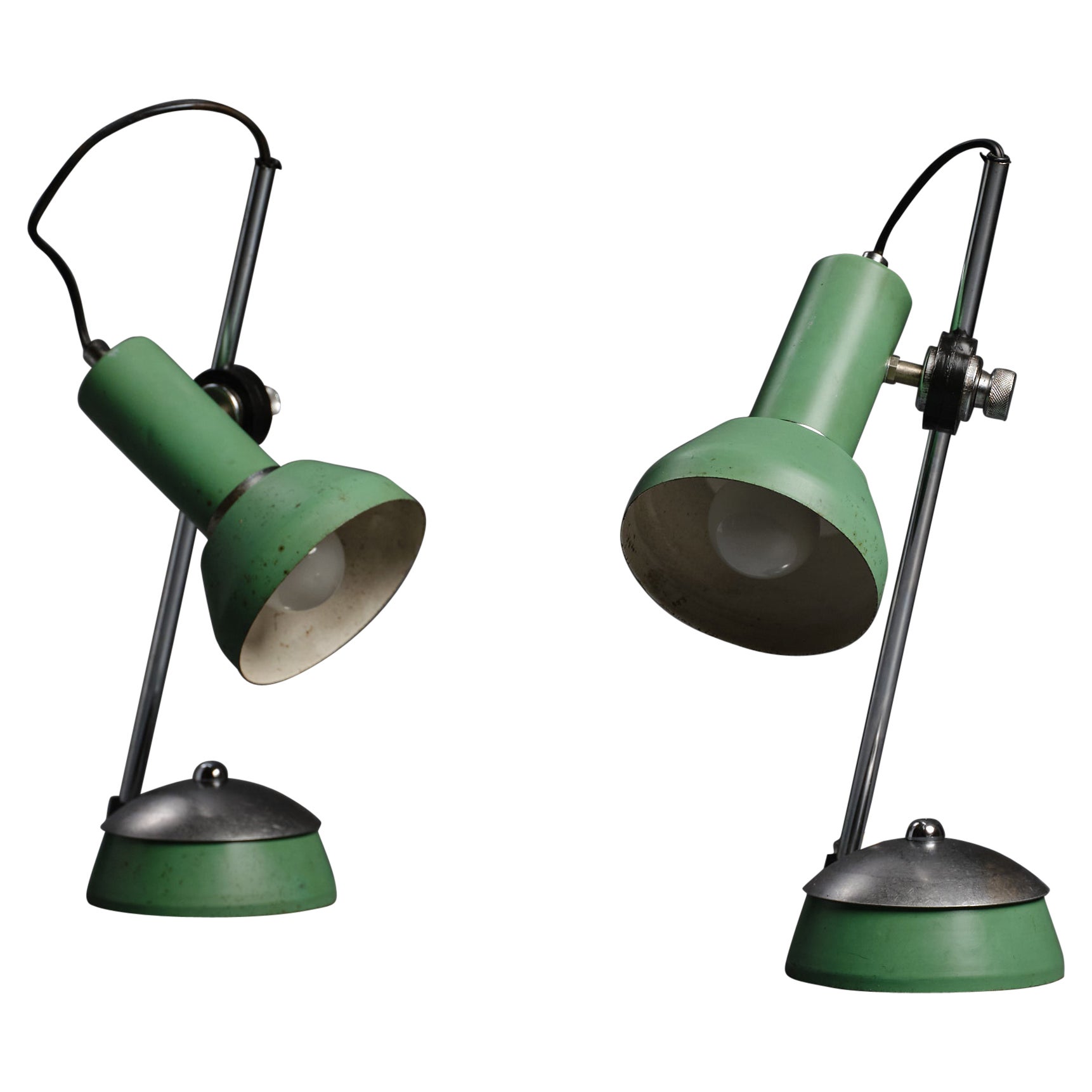 Vintage 70's Green Table Lamps with Modern Design and Steel Details For Sale