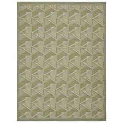 Rug & Kilim è un Kilim personalizzato in stile scandinavo con motivi nei toni del verde