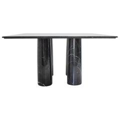 Table en marbre noir Mario Bellini Il Colonnato