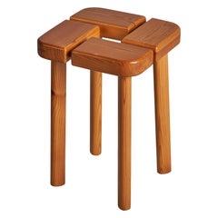 Tabouret de designer finlandais, pin, Finlande, années 1960