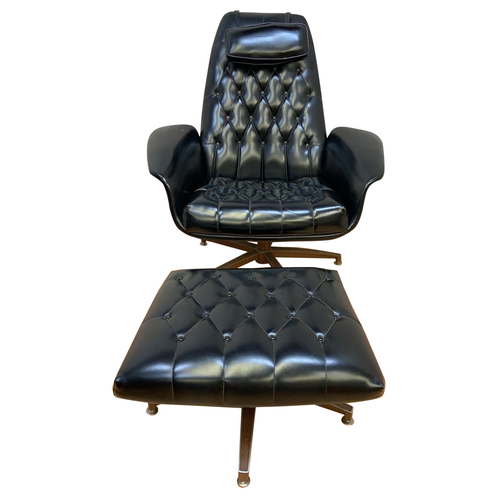 George Mulhauser Ledersessel Mr. Chair Lounge & Ottomane für Plycraft – 2er-Set im Angebot