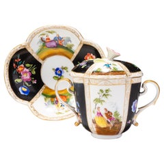 Tasse à chocolat en porcelaine de Meissen Augustus Rex de Helena Wolfsohn du 19ème siècle 