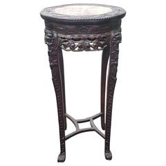 Chinesischer geschnitzter Hongmu- und Marmorsockel mit Tabouret-Sockel, um 1900