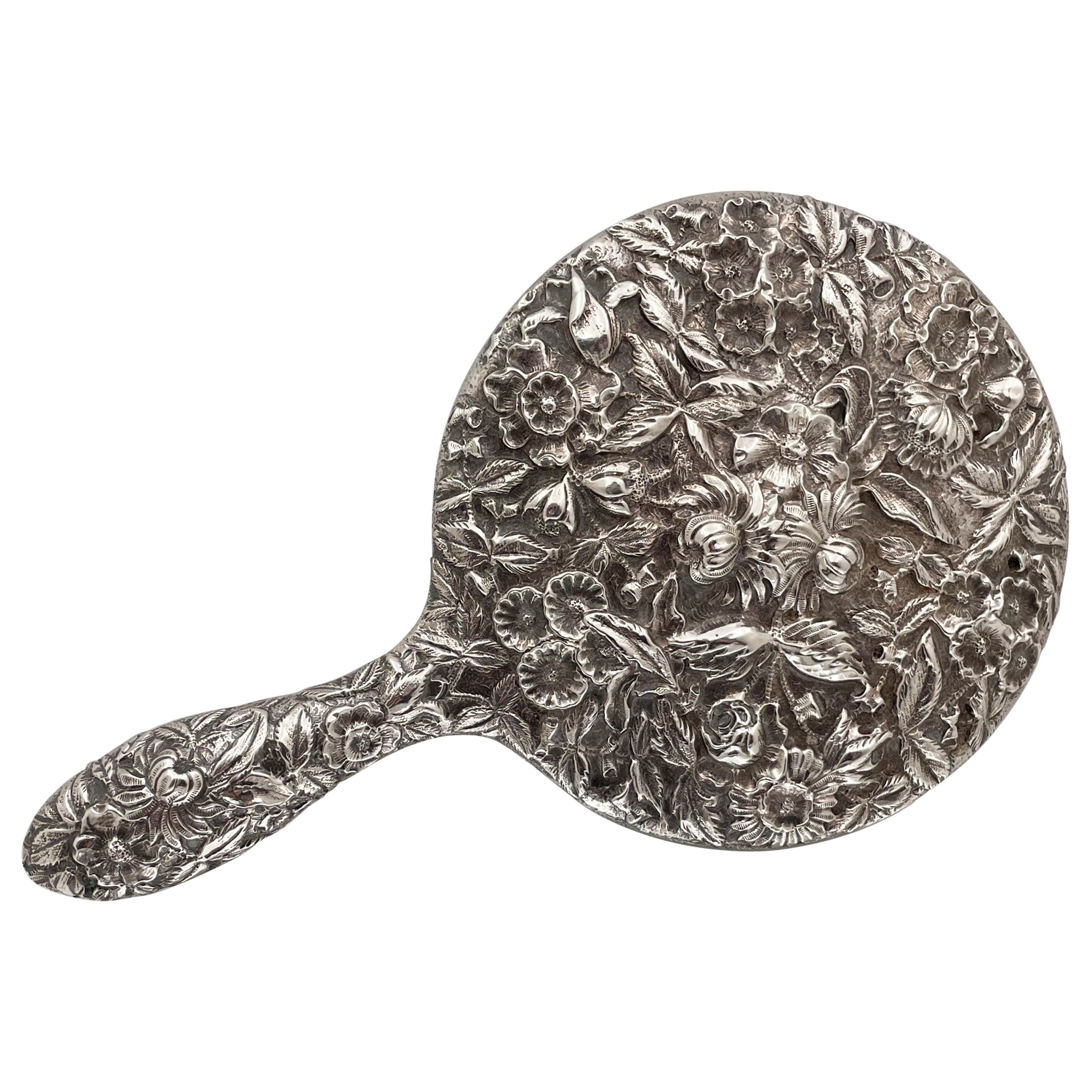 Miroir à main en argent sterling repoussé du 19ème siècle de S Kirk & Son