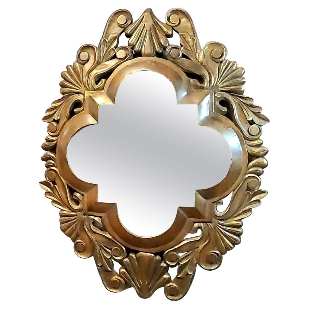 Miroir coquillage vintage en acajou massif sculpté à la main, style Hollywood Regency en vente