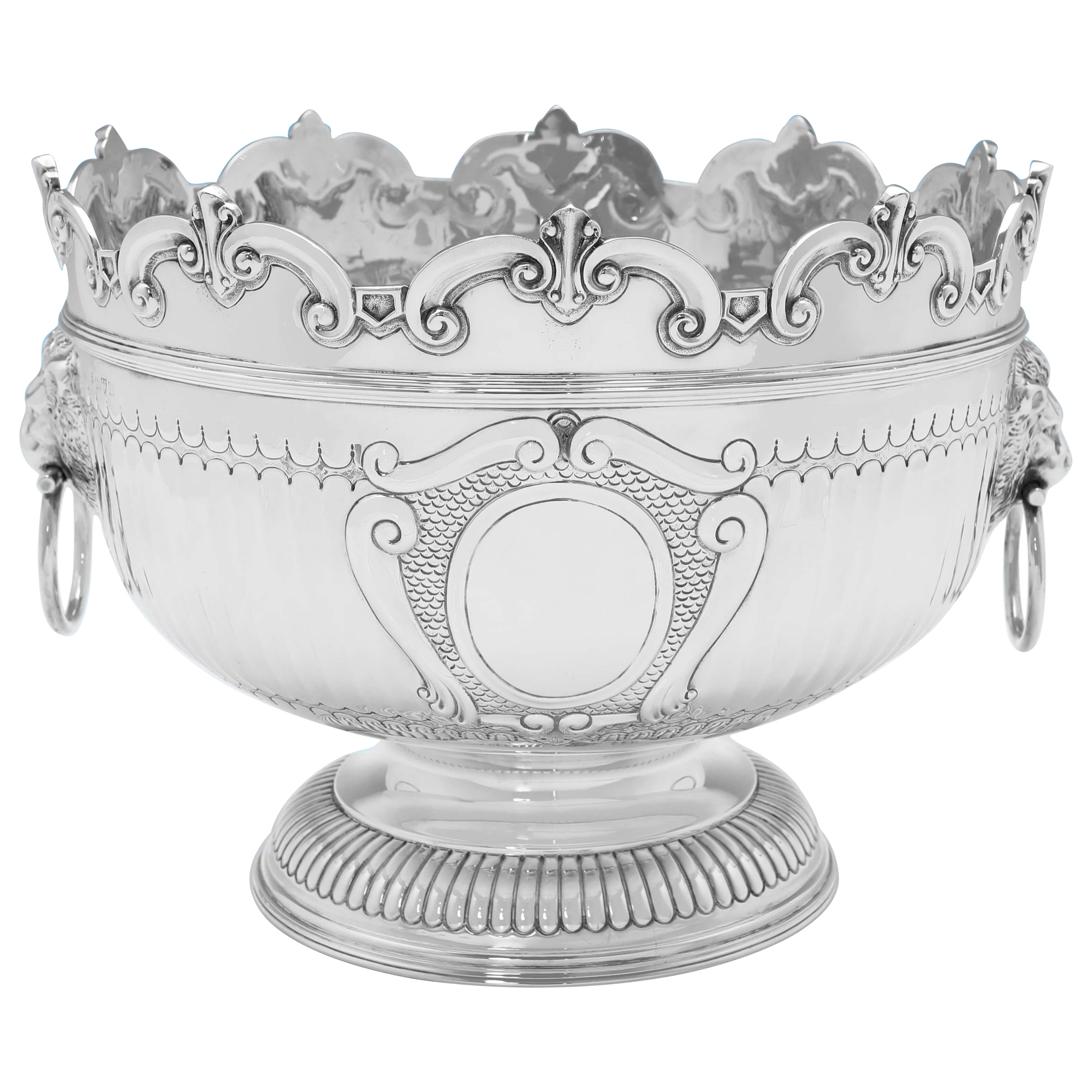 Antique Sterling Silver Montieth Bowl - Chester 1911 - Centrepiece Bowl For Sale