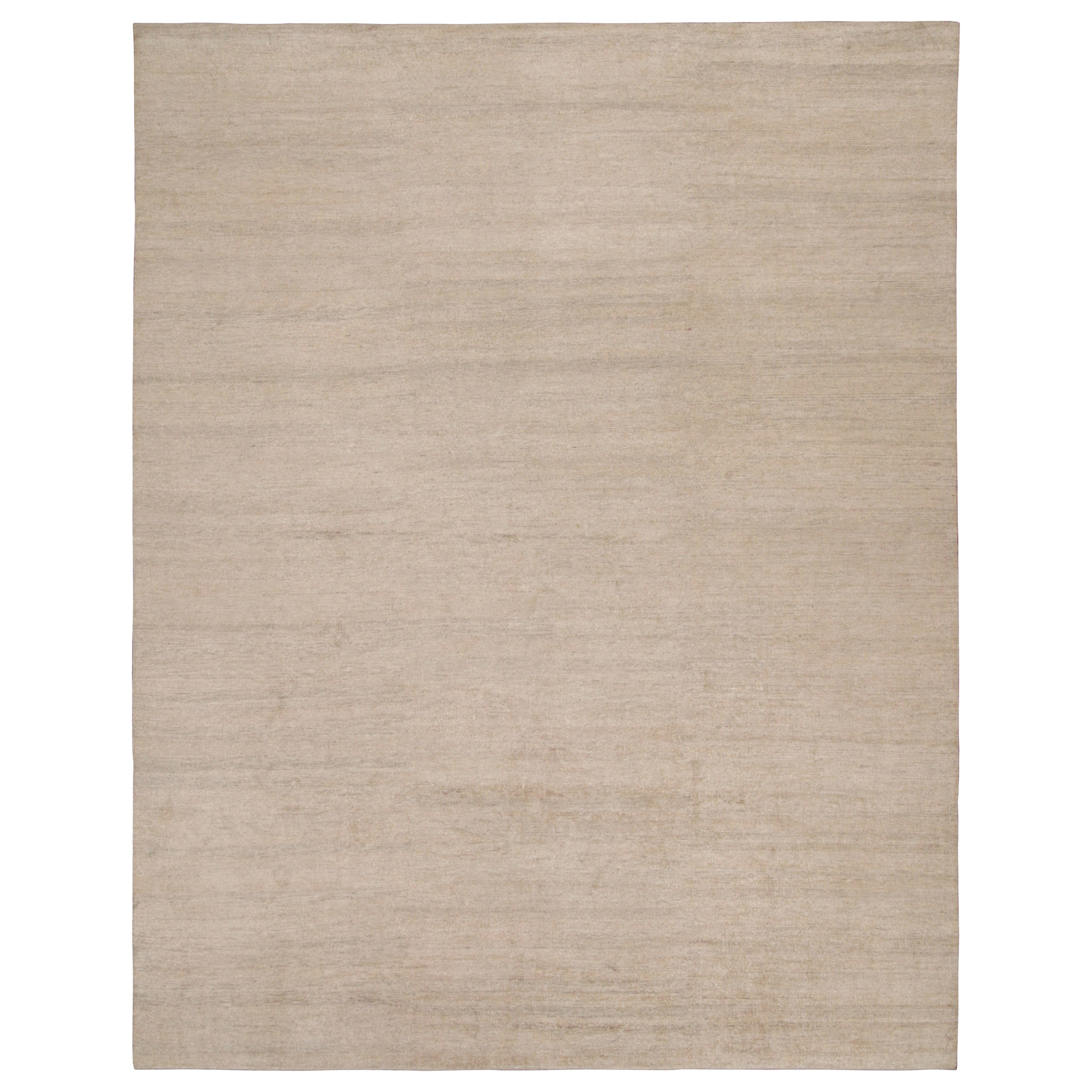 Hand-knotted in all-natural silk, this contemporary 12x15 plain rug is a grand new entry to Rug & Kilim’s Texture of Color Collection. 

Further On the Design:

The collection enjoys an inventive take on plain rugs, and a patternless take on pattern