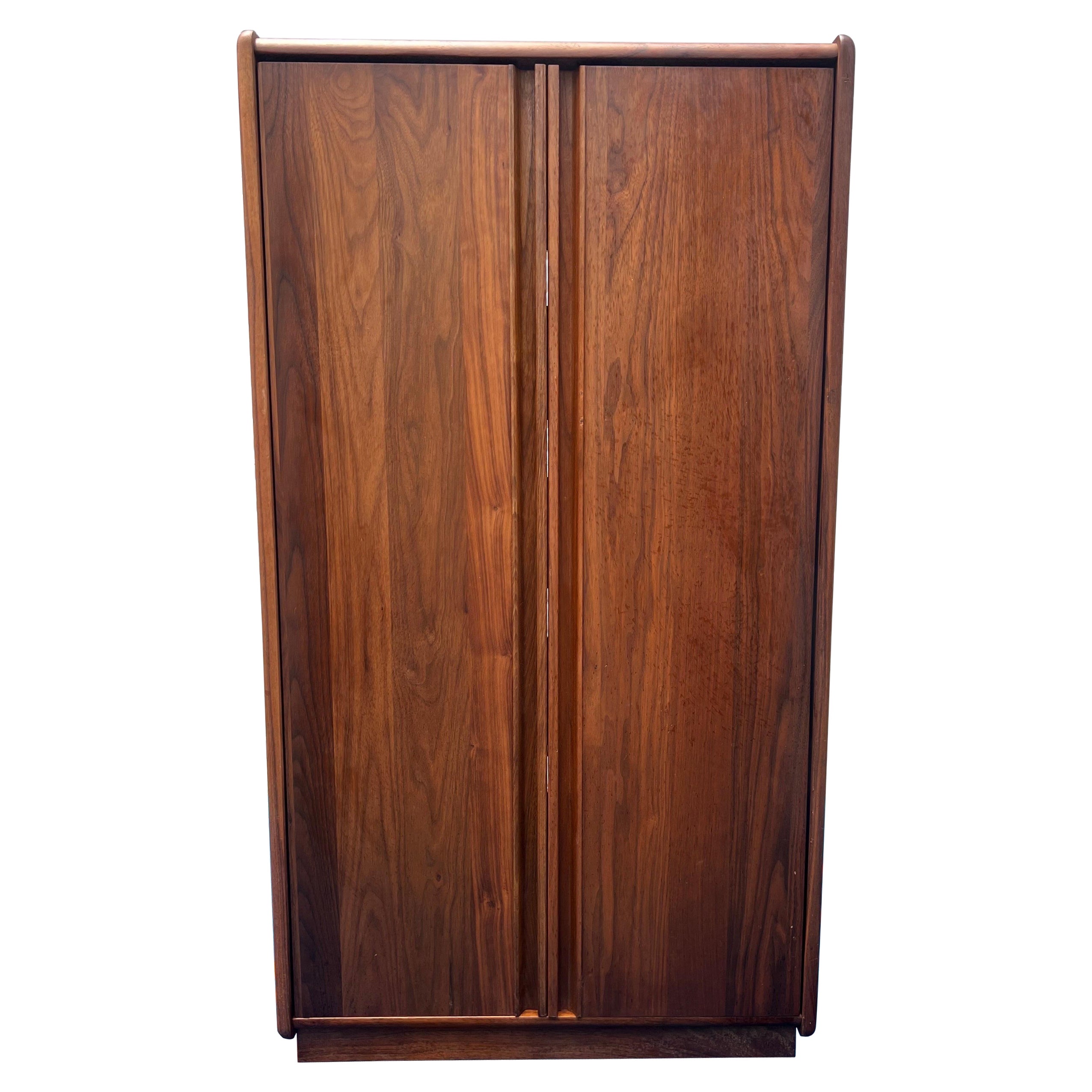 1970s Vintage Danish Modern Style Stereo Cabinet For Sale