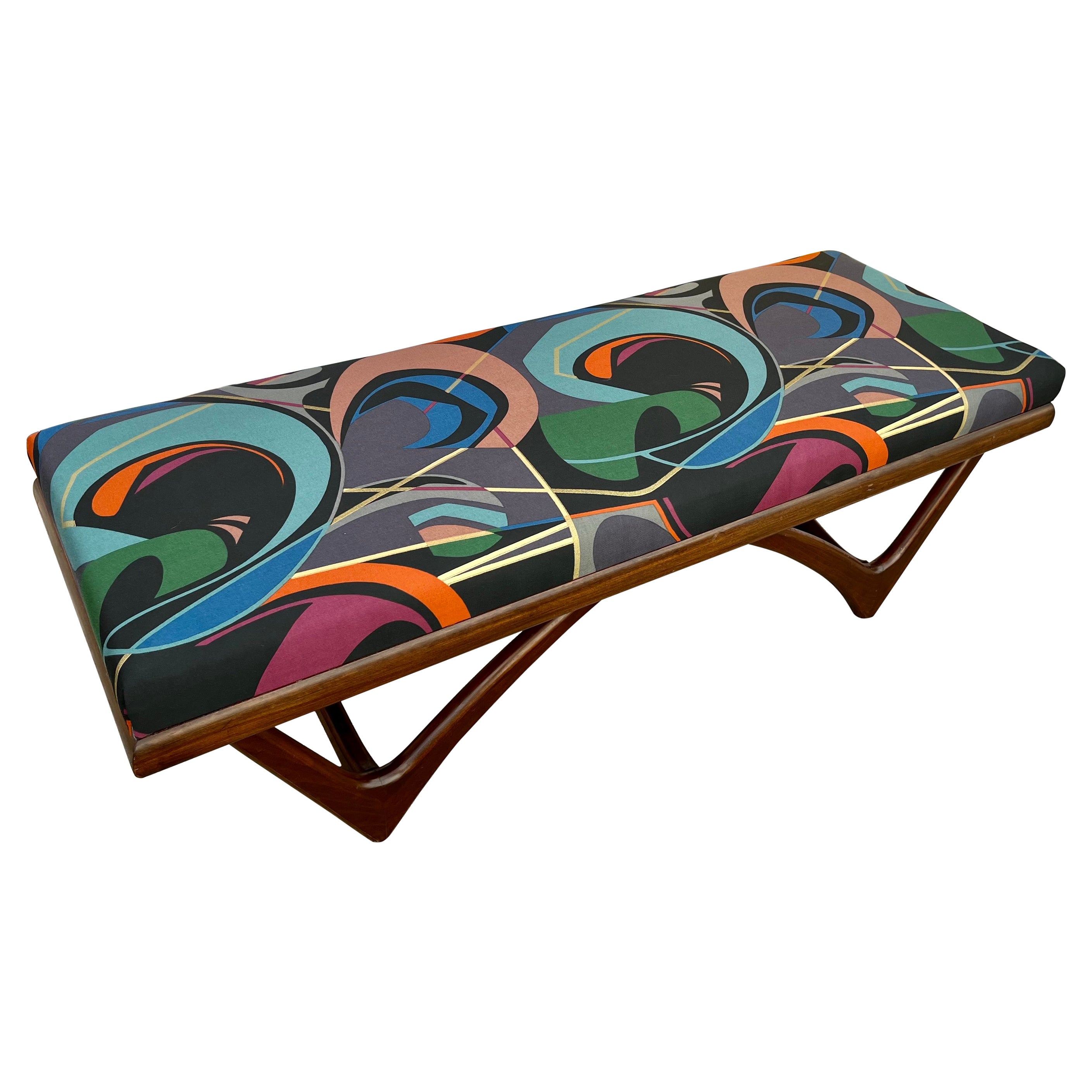 Mid-Century Modern Sculptural Bench in the Adrian Pearsall Style. Circa 1960s.  For Sale