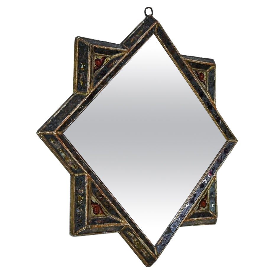 An Early 18th Century Giltwood and Verre Églomisé Venetian Mirror For Sale