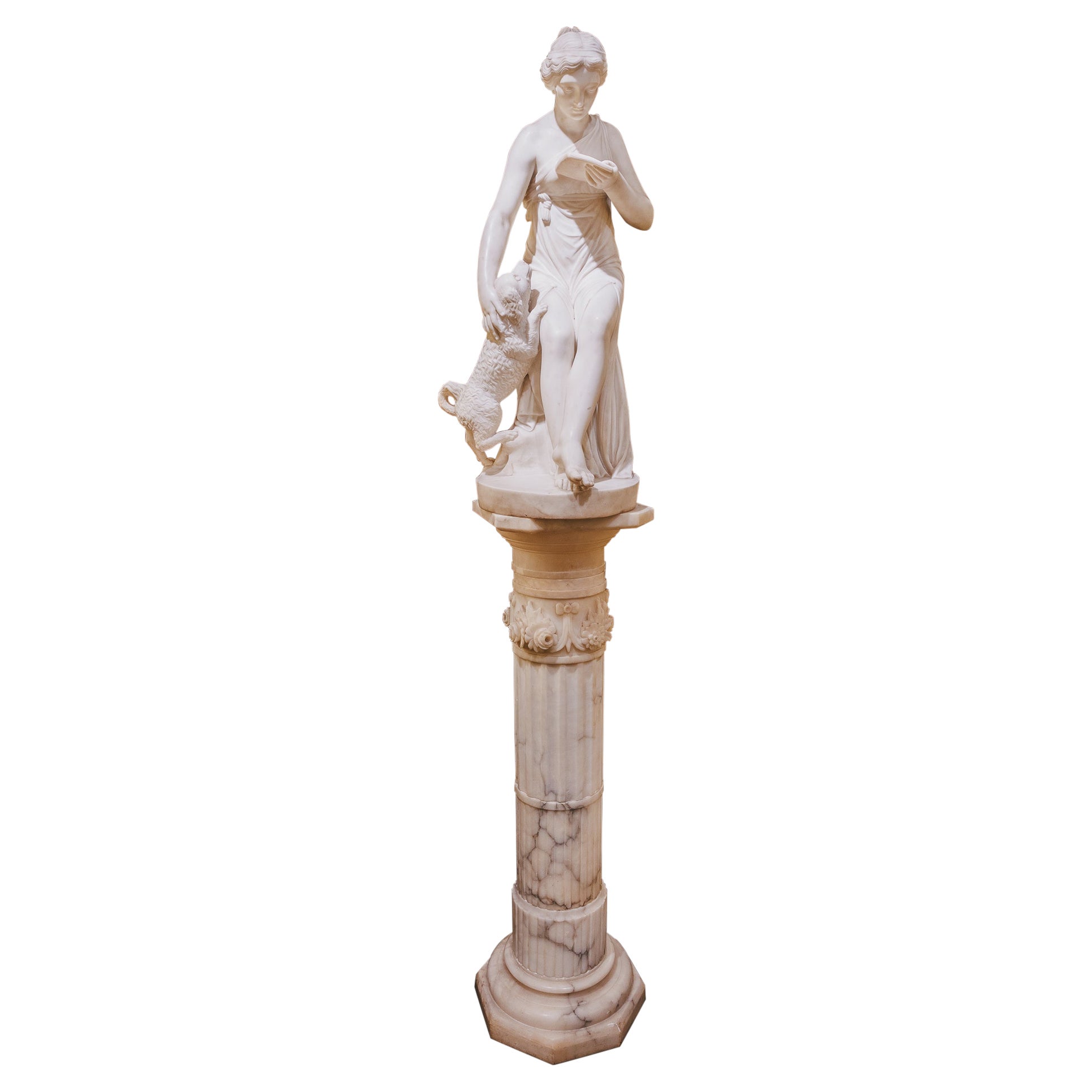 Belle statue italienne en marbre de Carrera du XIXe siècle représentant une femme avec son chien.