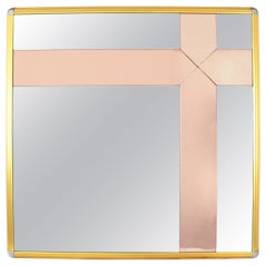 Specchio in ottone e cromo in stile Romeo Rega con dettagli in vetro rosa fumo