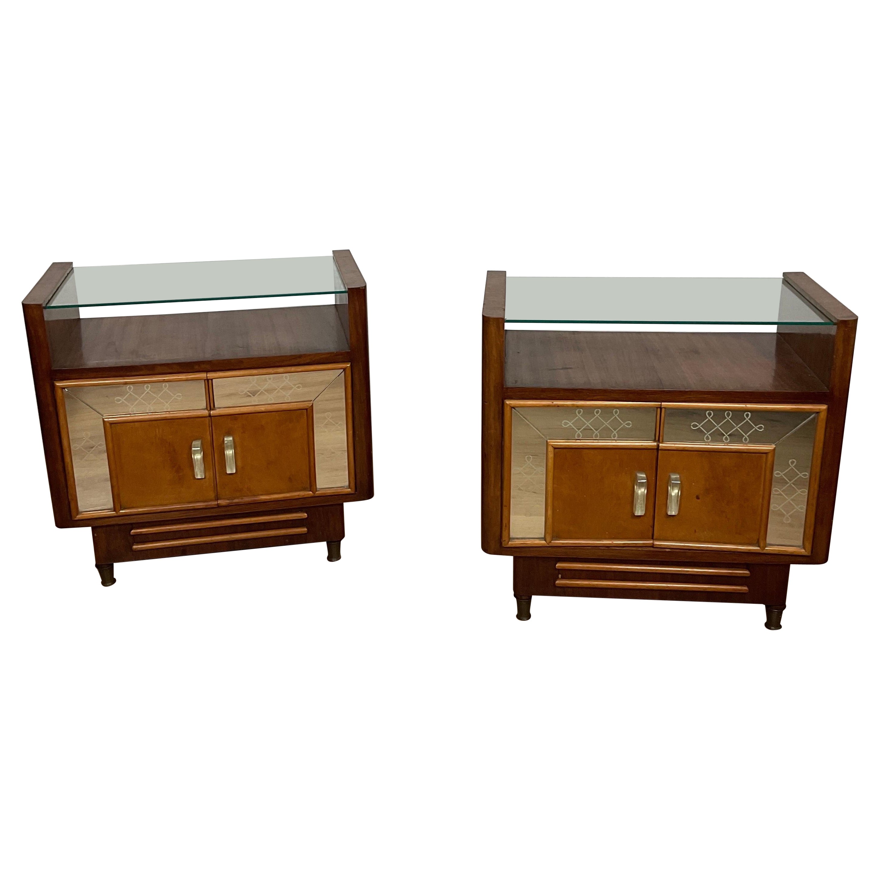 Couple of bedside tables attributable to Luigi Brusotti from the 40s For Sale