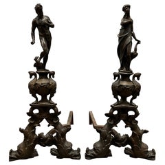 Ancienne paire de chenets en bronze figuratif français du 19ème siècle, chenets et chenets  