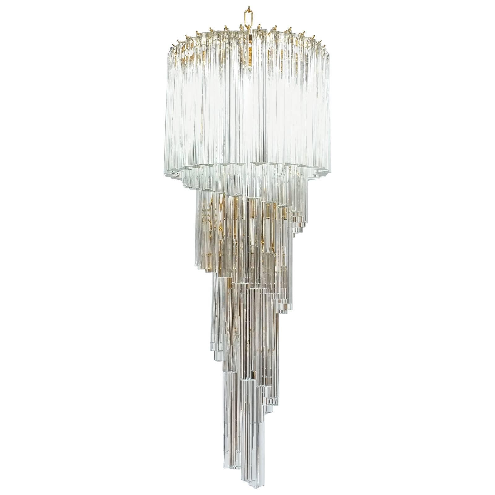 Venini Five-Tier Swirling Chandelier Lamp with Murano Glass Triedri Prisms, 1960 For Sale