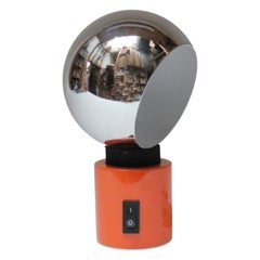 Lampe de bureau italienne de l'ère spatiale magnétique par Luigi Argenta pour Reggiani