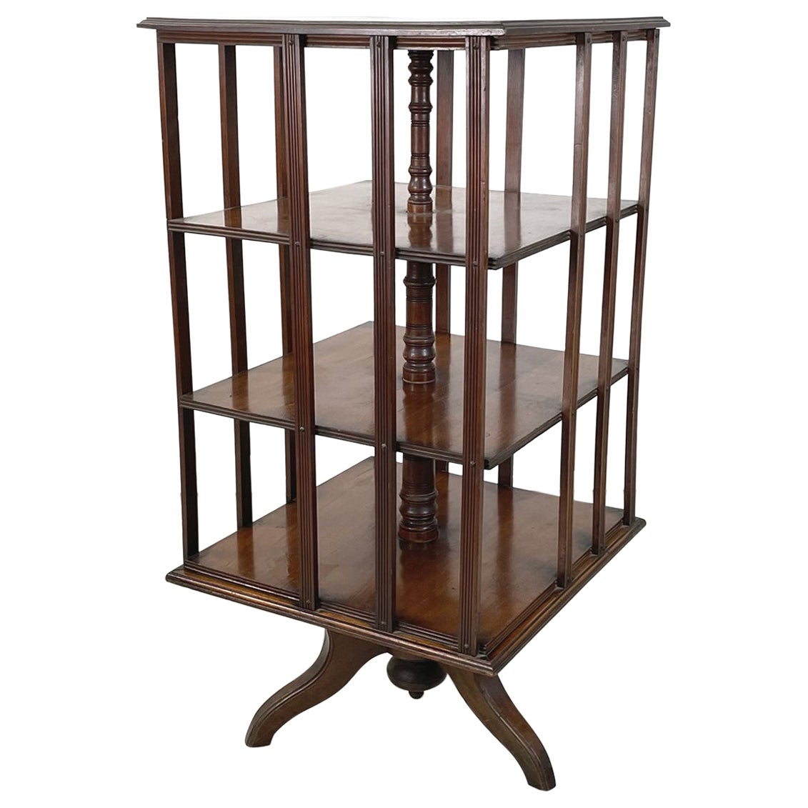 English antique Revolving bookcase in solid wood, 1920s For Sale