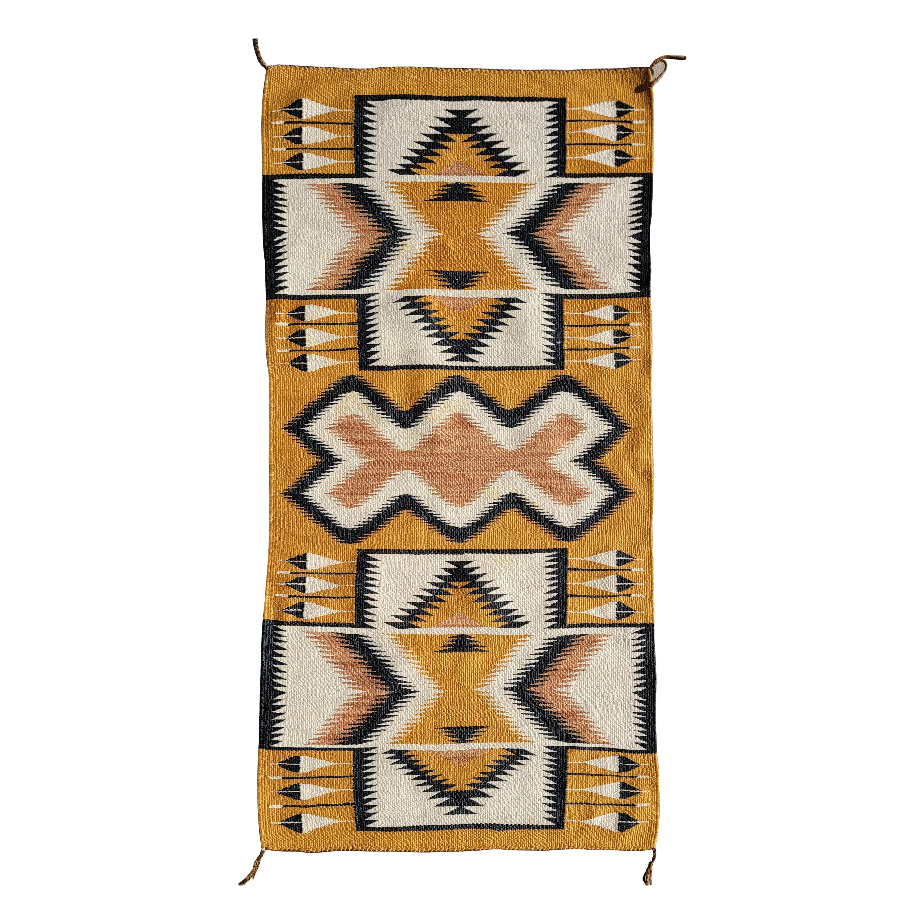 Navajo Indian Weaving ( Chinle ) Rug