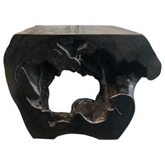 Black Suar Console