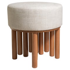 Used Accent Stool Éfira