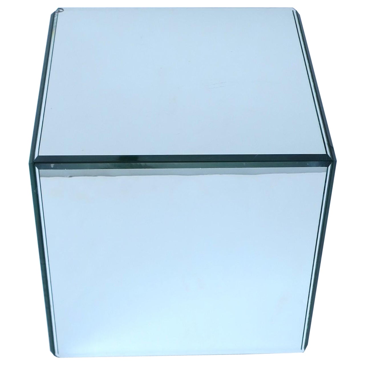 Mirror Cube Pedestal or End Side Drinks Table, circa '70s Modern For Sale