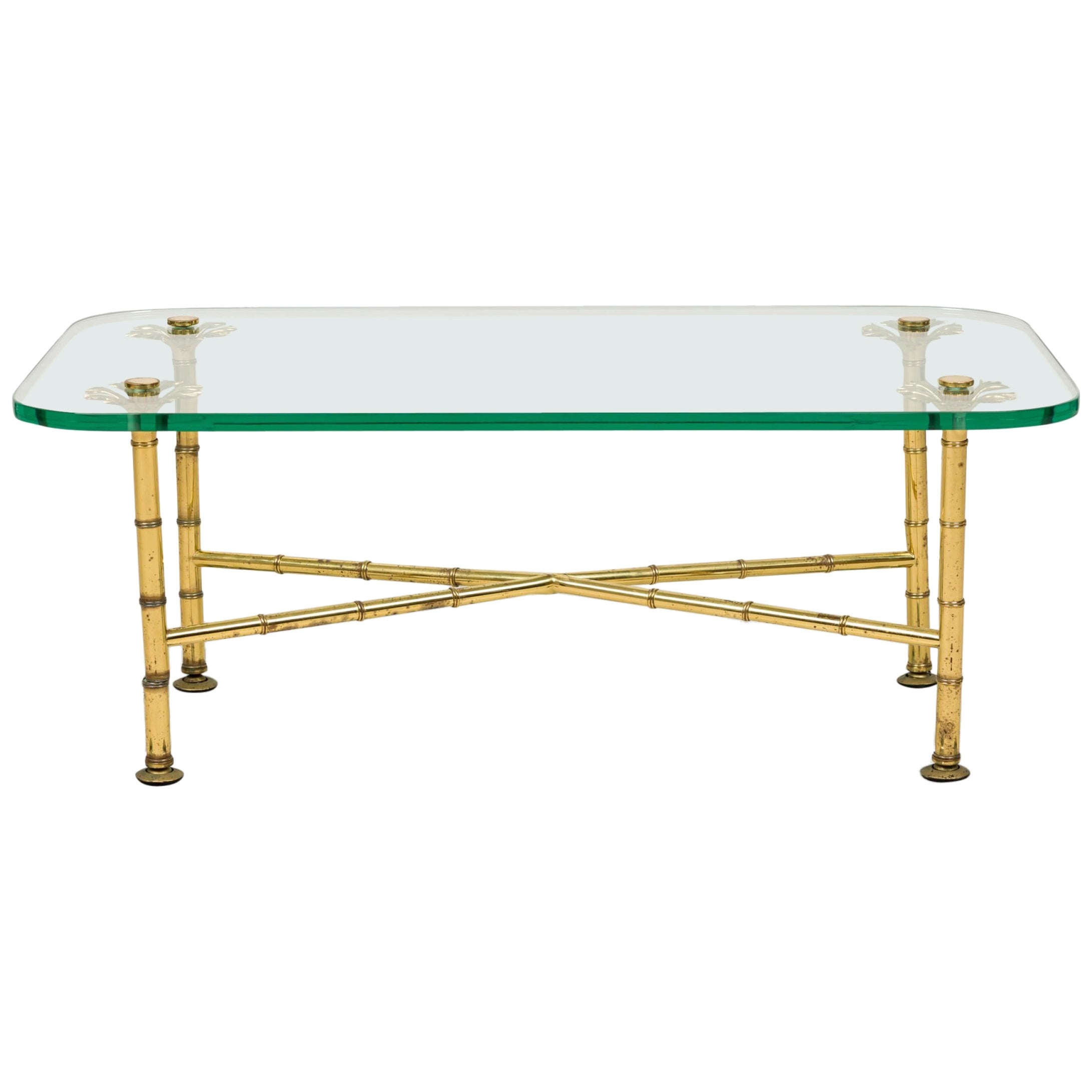 Tables basses/tables basses italiennes Fontana Arte en laiton et verre du milieu du siècle dernier en vente