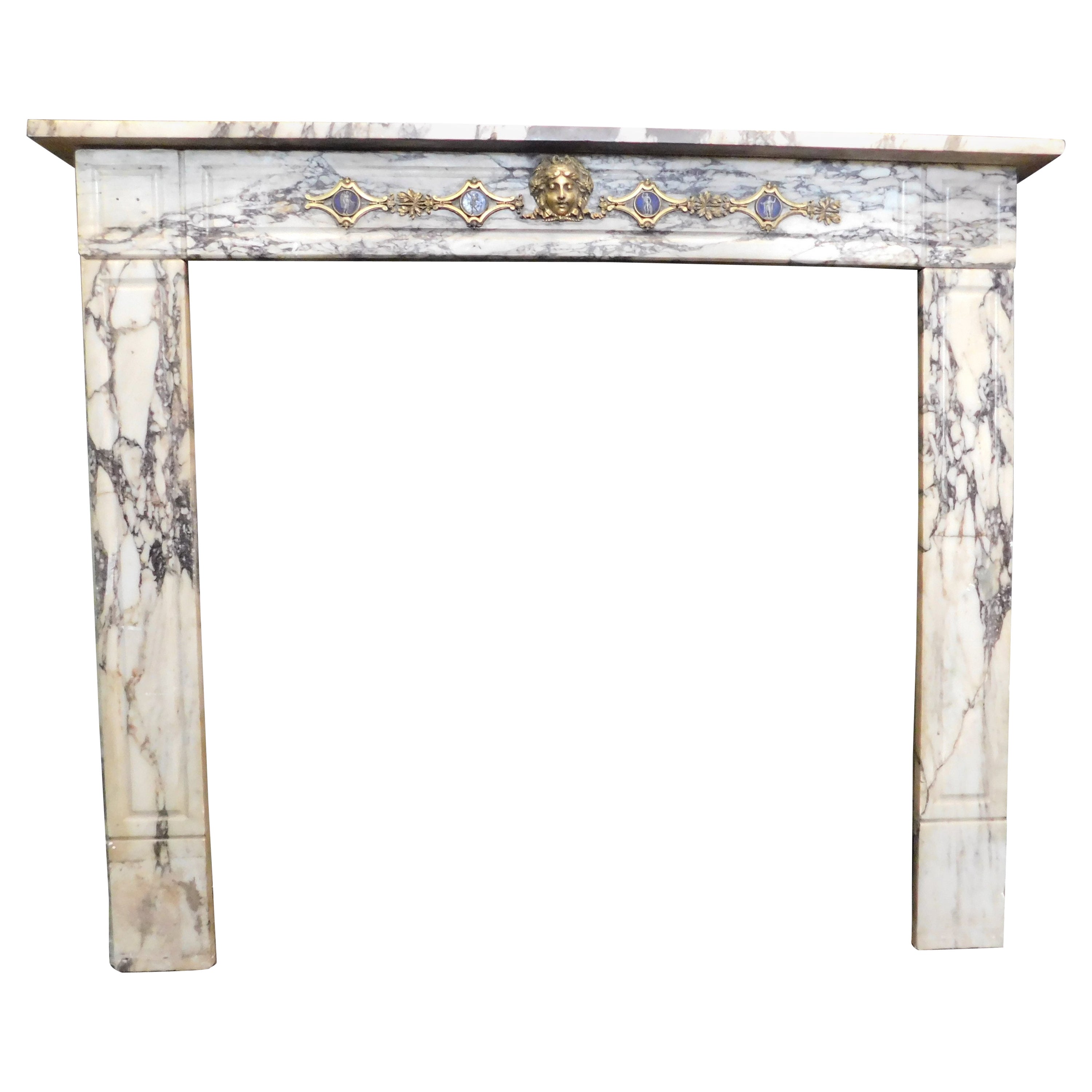Fireplace mantle in marble, gilt brass friezes, Italy   For Sale