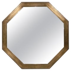 Miroir octogonal en bronze attribué à Mastercraft de 37 pouces de diamètre