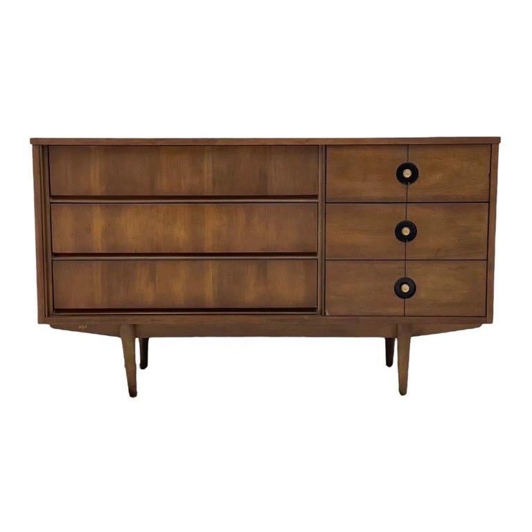 Vintage Mid Century Modern Dresser Cabinet Storage Drawers (tiroirs de rangement)  en vente
