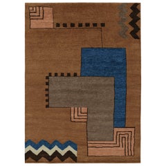 Rug & Kilim's französischer Art Deco Teppich in Brown mit geometrischen Mustern 