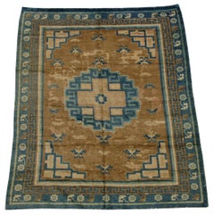 Antique Chinese Floral Design Rug