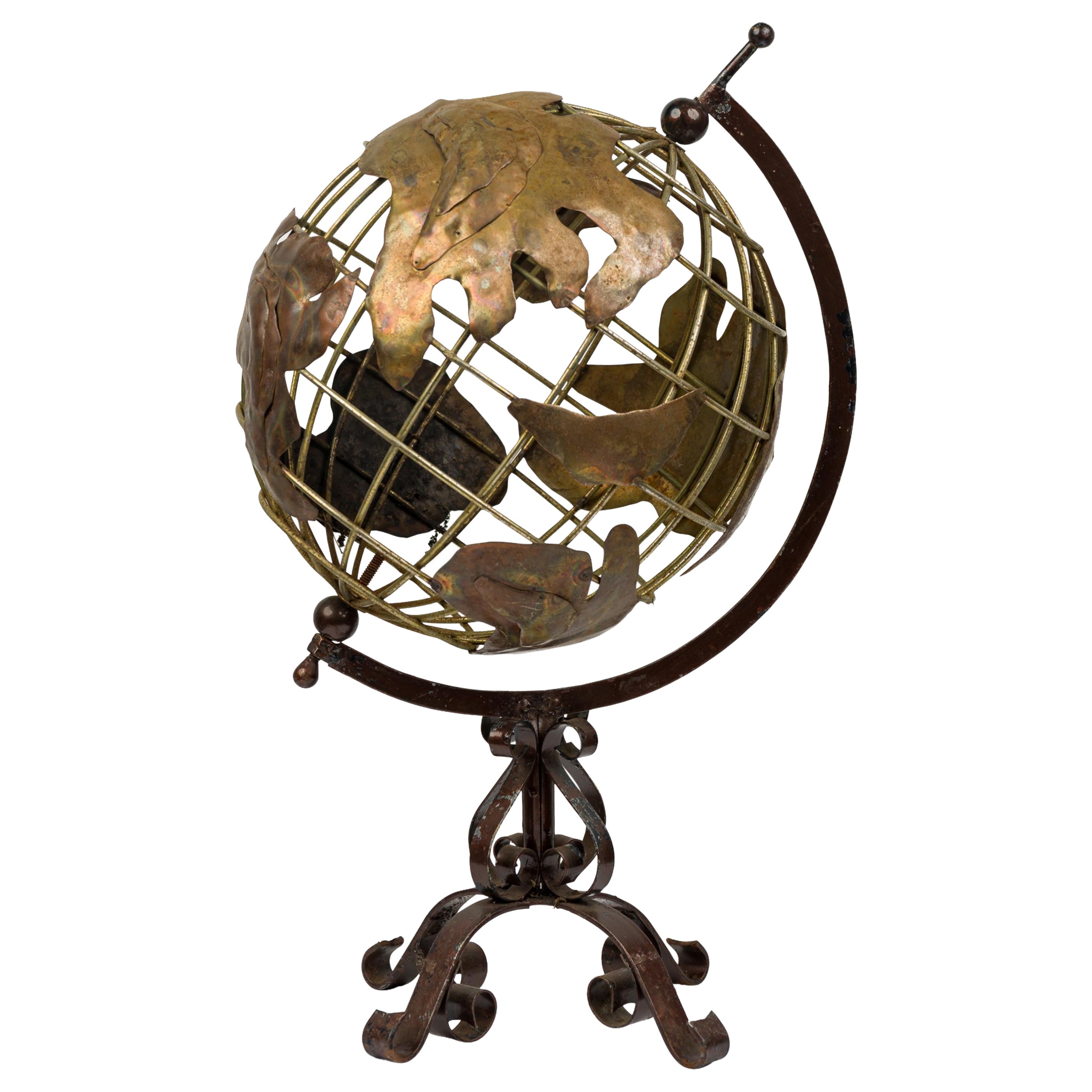 Globo americano contemporaneo rotante in metallo su supporto