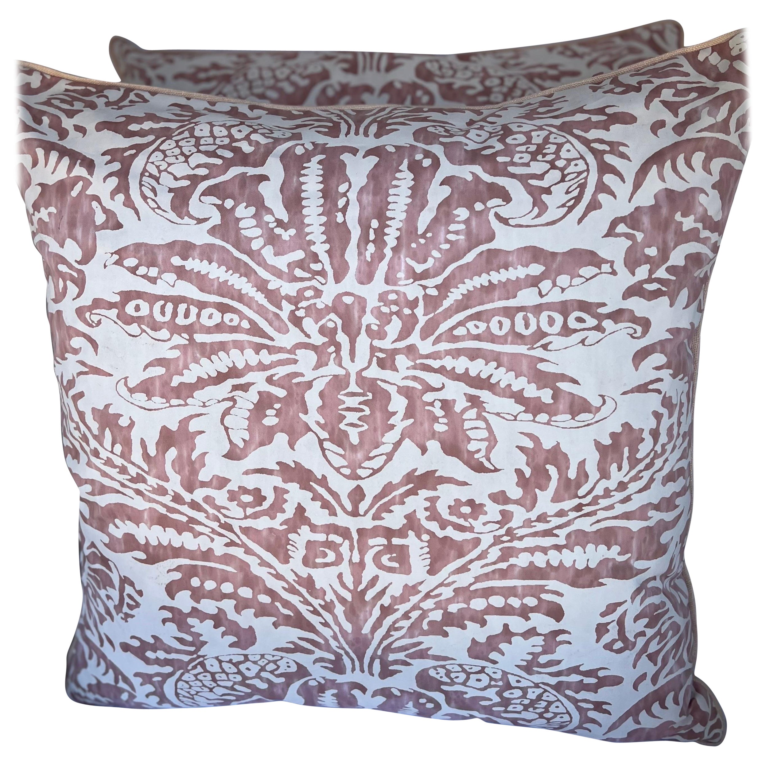 Pink & White Glicine Fortuny Patterned Textile Pillow