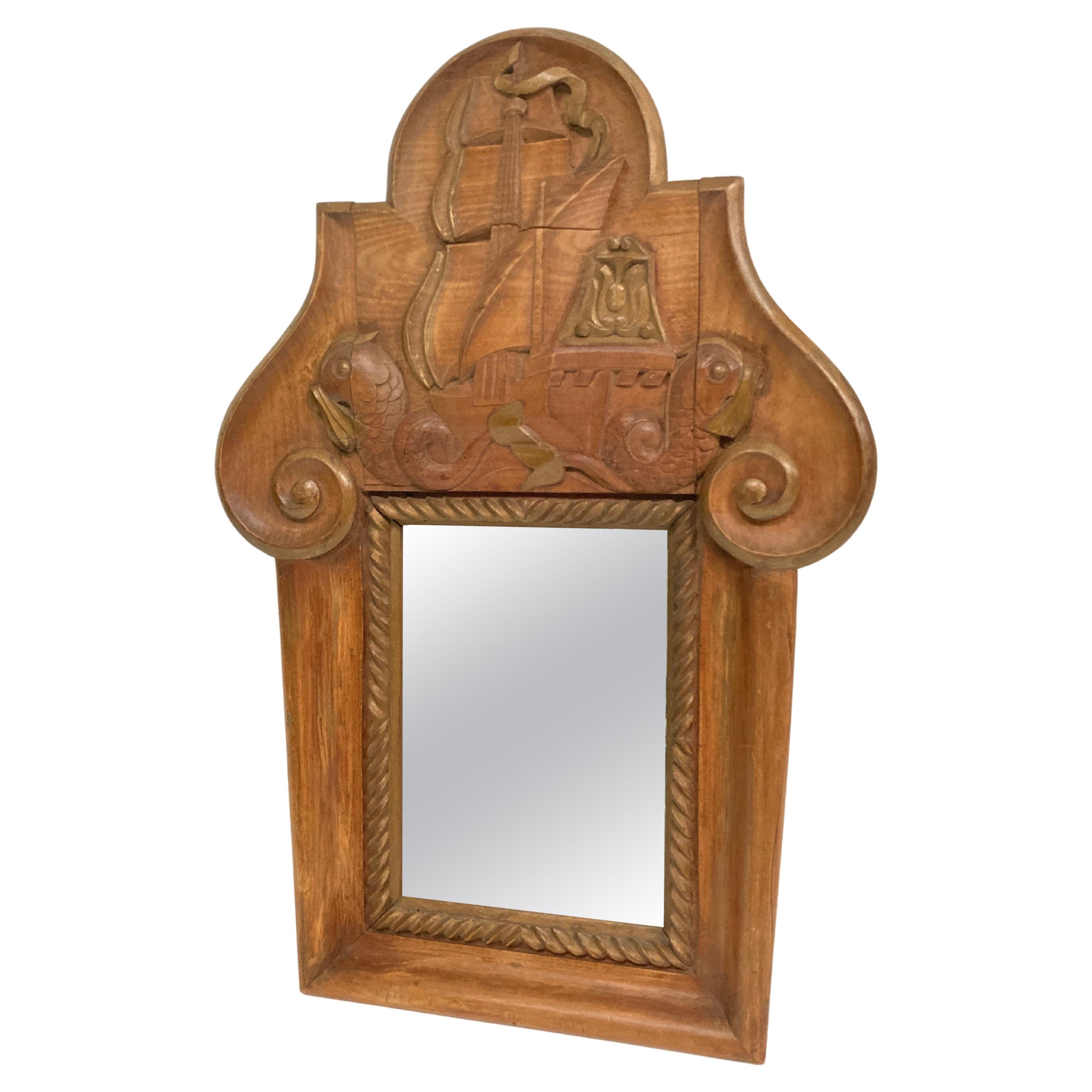 Miroir en bois sculpté des années 1940 dans le style de Jean-Charles Moreux
